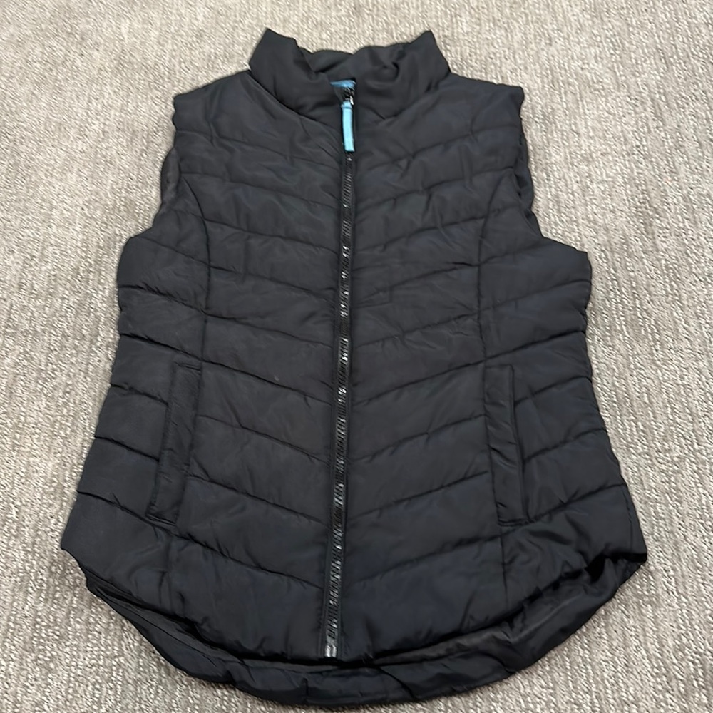 Aeropostale black vest - Picture 1 of 3
